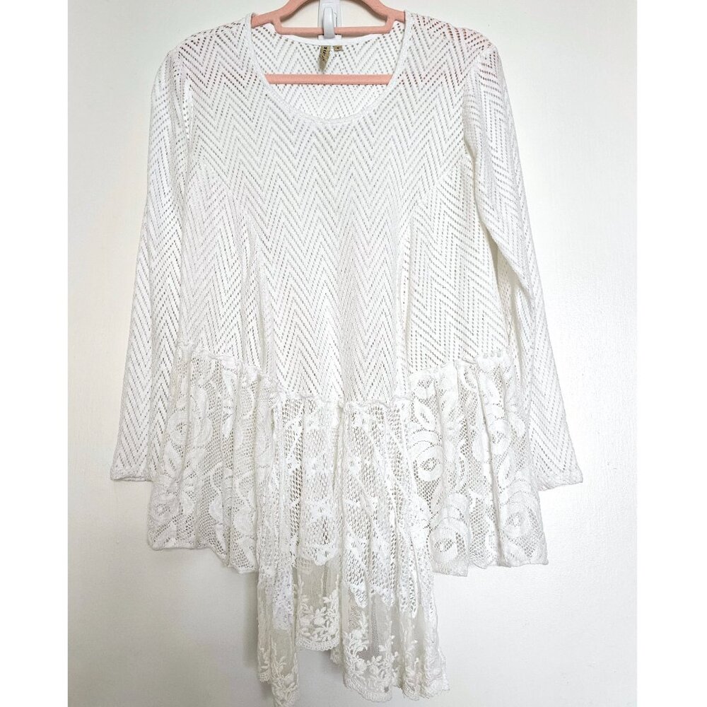 Marilu Asymmetric Hem Knit Lace Long Sleeve Boho Top, S, White